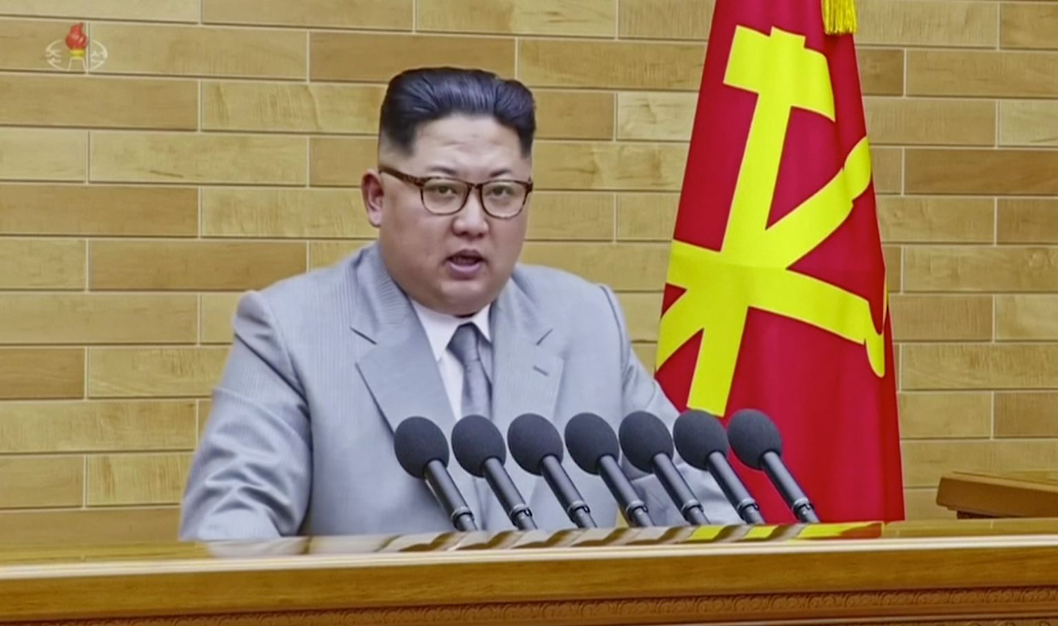 2018 begann mit einer Überraschung: Nach einem Jahr voller Drohungen und Sanktionen schlug Nordkoreas Machthaber Kim Jong Un am 1. Januar versöhnliche Töne an. Sein Land nahm daraufhin nicht nur an den Olympischen Winterspielen in Südkorea teil. Es kam auch ein Gesprächsprozess in Gang, ...