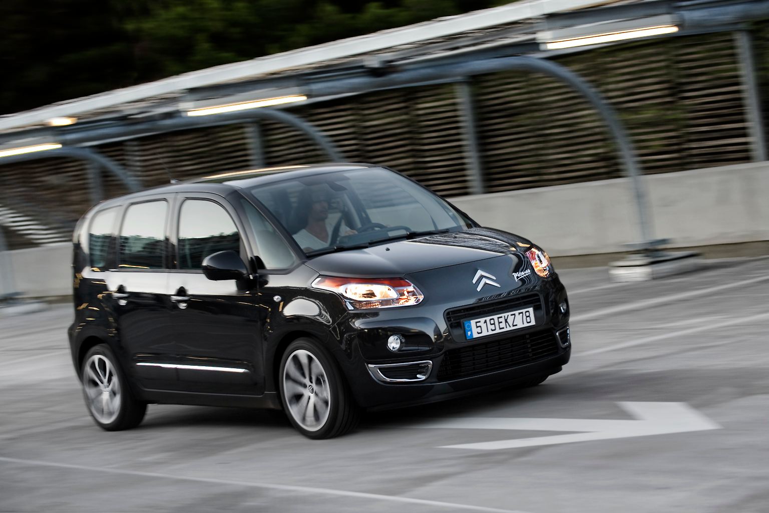 Großes Stühlerücken fand im Laufe des Jahres bei Citroën statt. Die Franzosen haben ihr Portfolio durchgeschaut und festgestellt, ...
