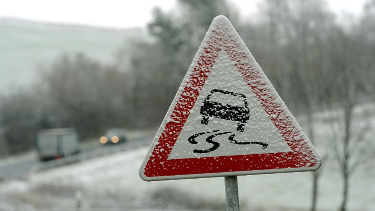Schleudergefahr in Europa: Der Advent beginnt im Jahr 2010 mit neuen Turbulenzen.