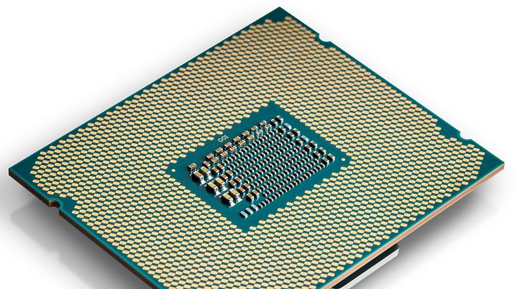 Das Sicherheitsleck in Intels Prozessorarchitektur gefährdet Millionen PCs weltweit. 