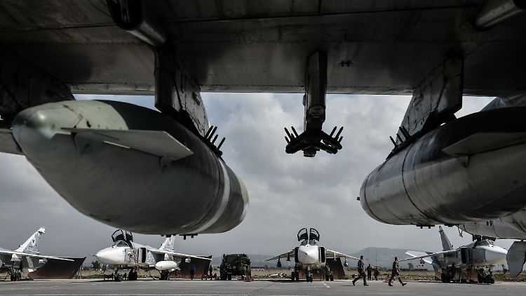Die Luftwaffenbasis Hmeimim liegt im Westen Syriens.