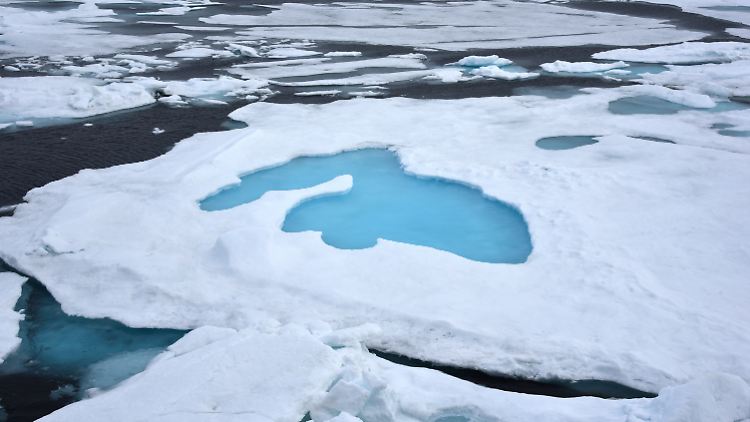 Immer mehr Wasser wird im Nordpolarmeer freigesetzt.