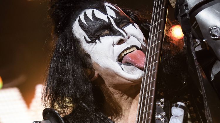 Für alle Zeiten die berühmteste Zunge in der Rockmusik: Gene Simmons.