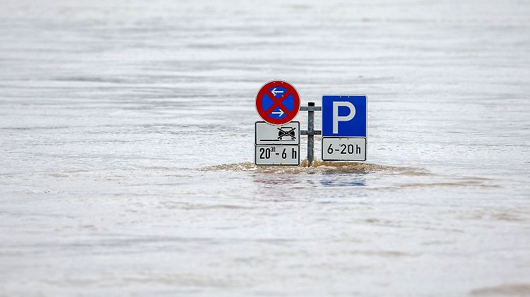 Land unter in Duisburg.