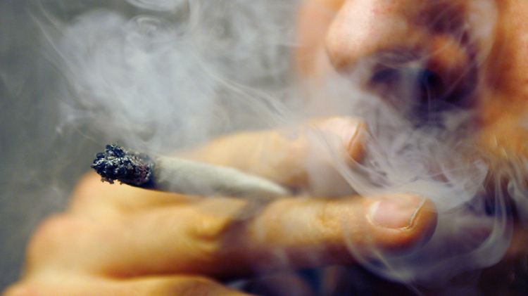 Auch bei männlichen Jugendlichen erhöhte sich der Cannabiskonsum.