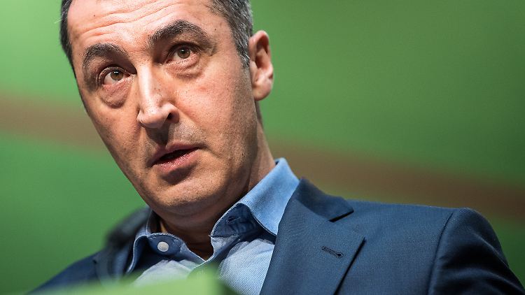 Grünen-Parteichef Cem Özdemir sieht für sich keine Chance mehr, Fraktionsvorsitzender zu werden. 