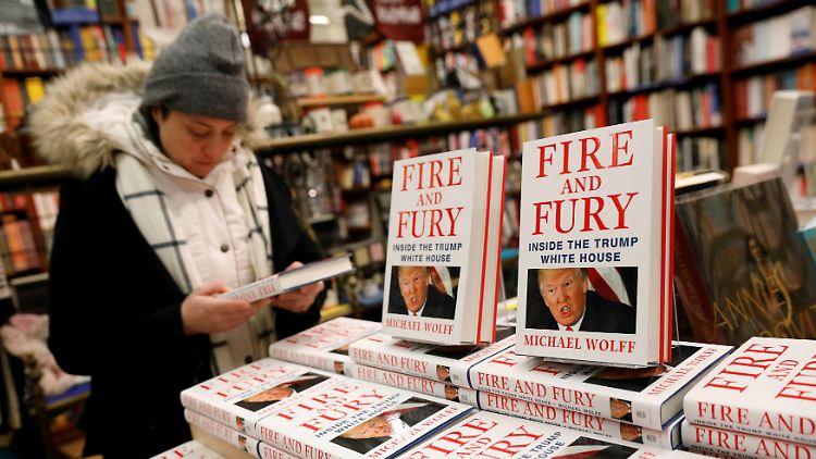 Eine Buchhandlung am Freitag in New York. In einigen Läden war der Titel rasch ausverkauft.