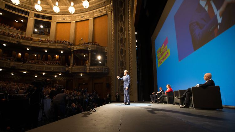 Auf großer Bühne: Christian Lindner am Samstag beim Dreikönigstreffen in Stuttgart.