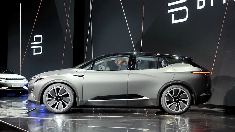 Die in China angesiedelte Firma Byton will mit seinem E-Auto die deutschen Premium-Hersteller BMW, Mercedes-Benz und Audi herausfordern.