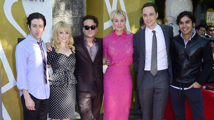 Galecki (3.v.l.) und der Rest der Nerd-WG