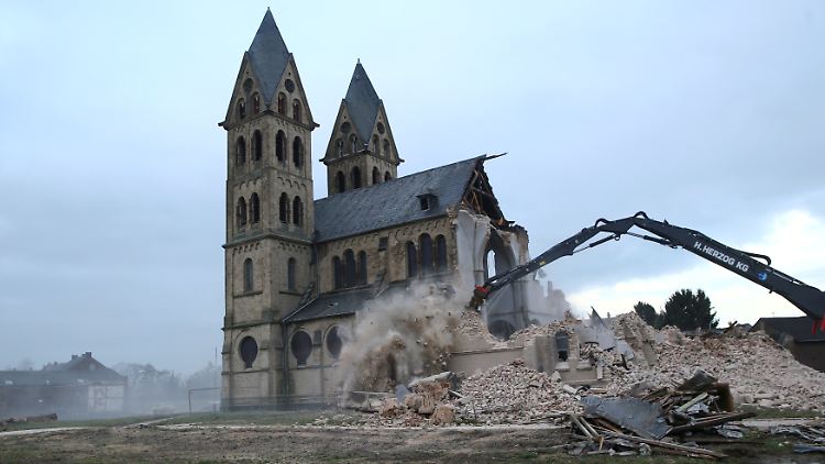 Von 1888 bis 1891 wurde die Kirche St. Lambertus gebaut,  2013 mit einem Gottesdienst entwidmet.