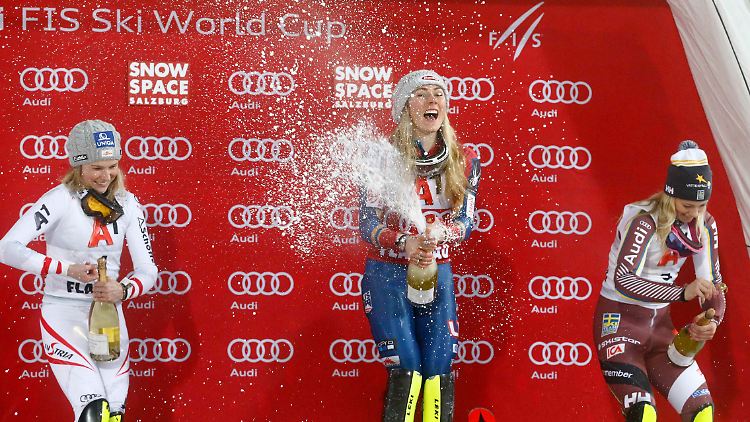 An Mikaela Shiffrin (M.) ist derzeit für die Konkurrenz kein vorbeikommen.