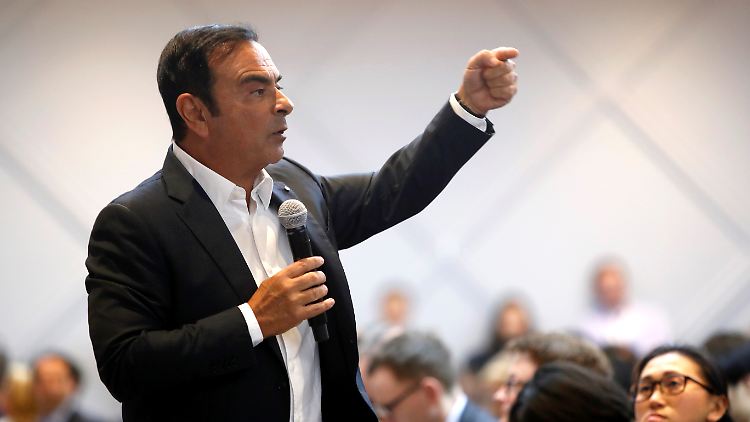 Renault-Chef Ghosn blickt voraus.