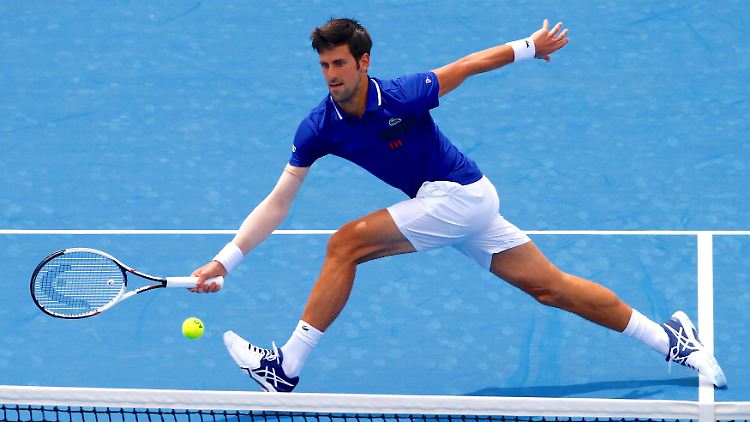 Der Ellenbogen hält: Novak Djokovic ist glücklich, wieder Tennis spielen zu können.