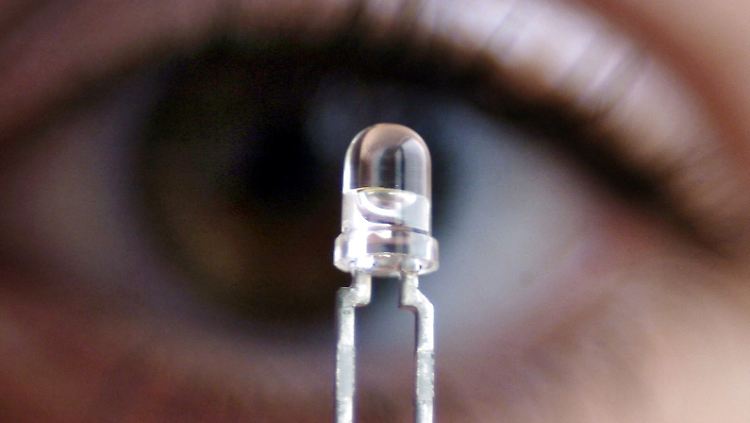 Im Regensburger Osram-Werk fertigt der Konzern neueste LED-Technik.
