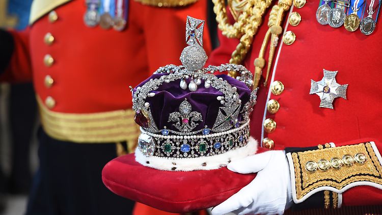 Die Imperial State Crown.