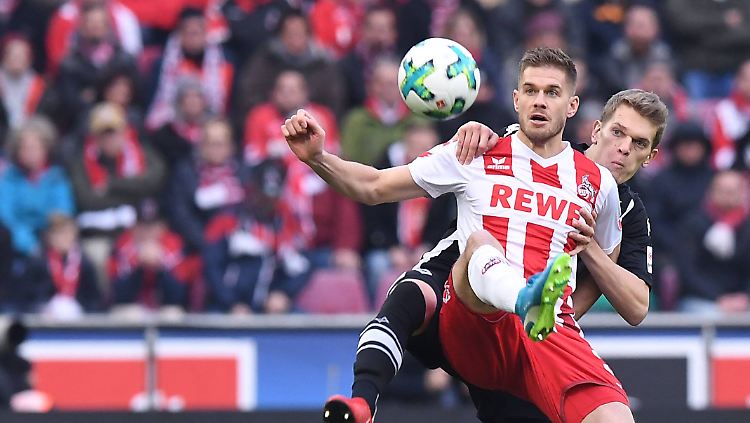 Der Ex-Bochumer Simon Terodde sorgt für Kölner Ekstase.