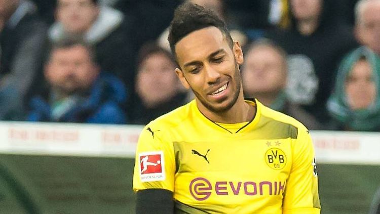 Pierre-Emerick Aubameyang übertreibt's derweil gewaltig mit seinen Sticheleien gegen den Klub.