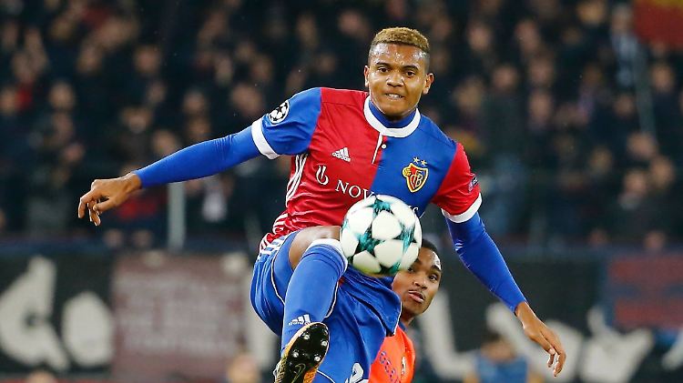 Jung, gut, teuer und nun BVB-Stabilisator? Manuel Akanji kommt für 21 Millionen Euro aus Basel.