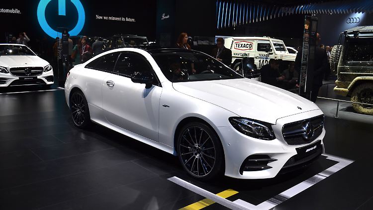 Die 48-Volt-Technologie findet auch im Mercedes-AMG 53 E-Klasse Coupé ihren Einsatz.