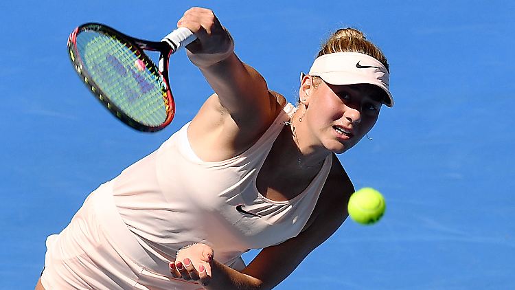 Mit gerade einmal 15 Jahren zieht Marta Kostjuk überraschend in die nächste Runde der Australian Open.