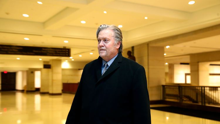 Steve Bannon beantwortete die Fragen der Abgeordneten nicht.