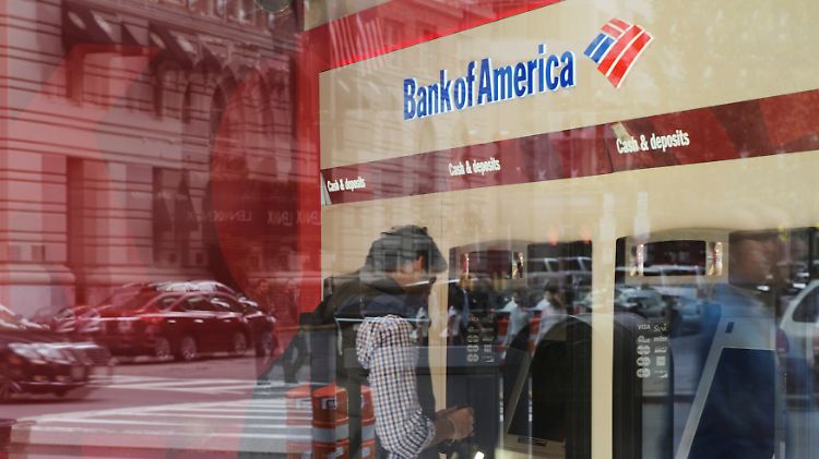 Ein Geldautomat der Bank of America in der US-Metropole Boston.
