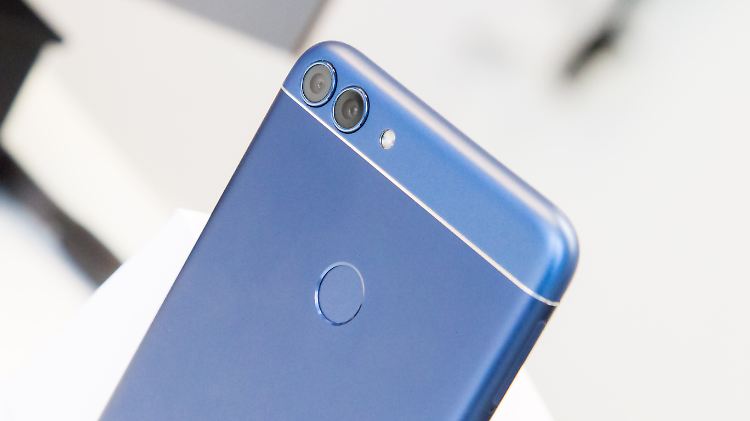 Das Huawei P Smart sieht dem Honor 7X sehr ähnlich. 