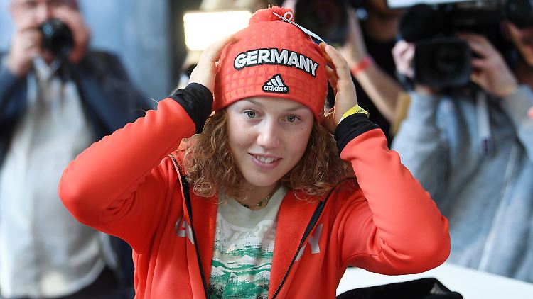 Die Klamotten für Olympia hat sie schon: Laura Dahlmeier.