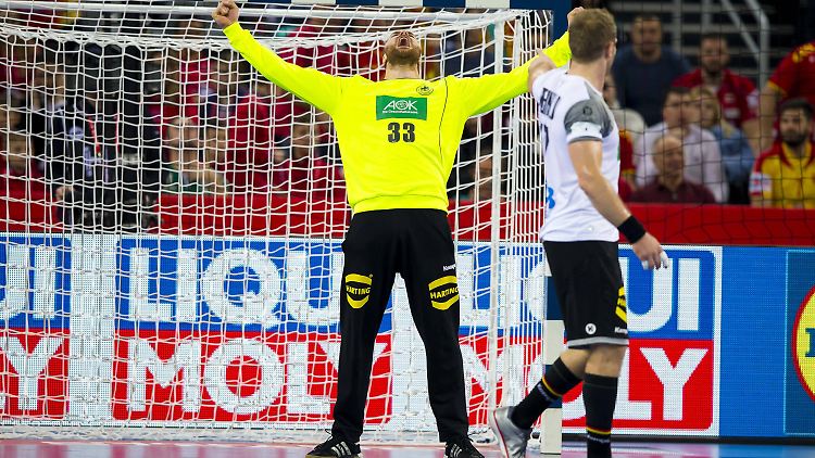 Dank der Paraden von Andreas Wolff in der Schlussphase gewinnt Deutschland gegen Tschechien.