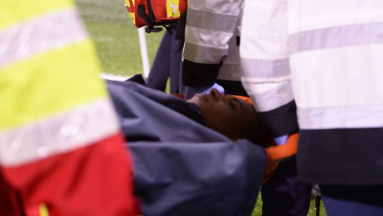 Schwarzer Sonntag für PSG: Niederlage gegen Lyon und Mbappe verletzt.