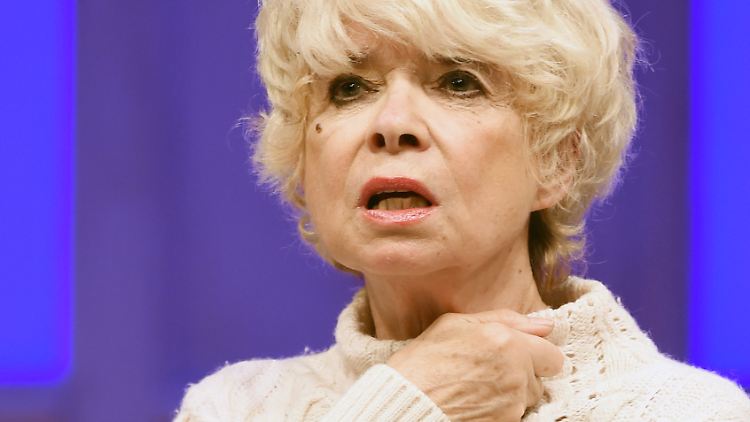 Die Schauspielerin Ingrid Steeger verteidigt ihren Ex-Partner Dieter Wedel.