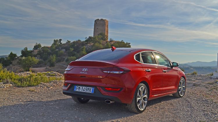 Die schönste Seite des Hyundai i30 Fastback ist natürlich sein Heck.