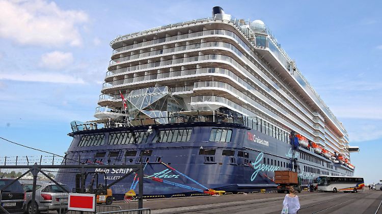 Unterhaltung auf  Kreuzfahrtschiffen ist für die Passagiere sehr wichtig.