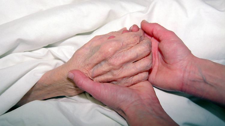 80 Prozent der US-Amerikaner wollen lieber zuhause sterben als im Krankenhaus.