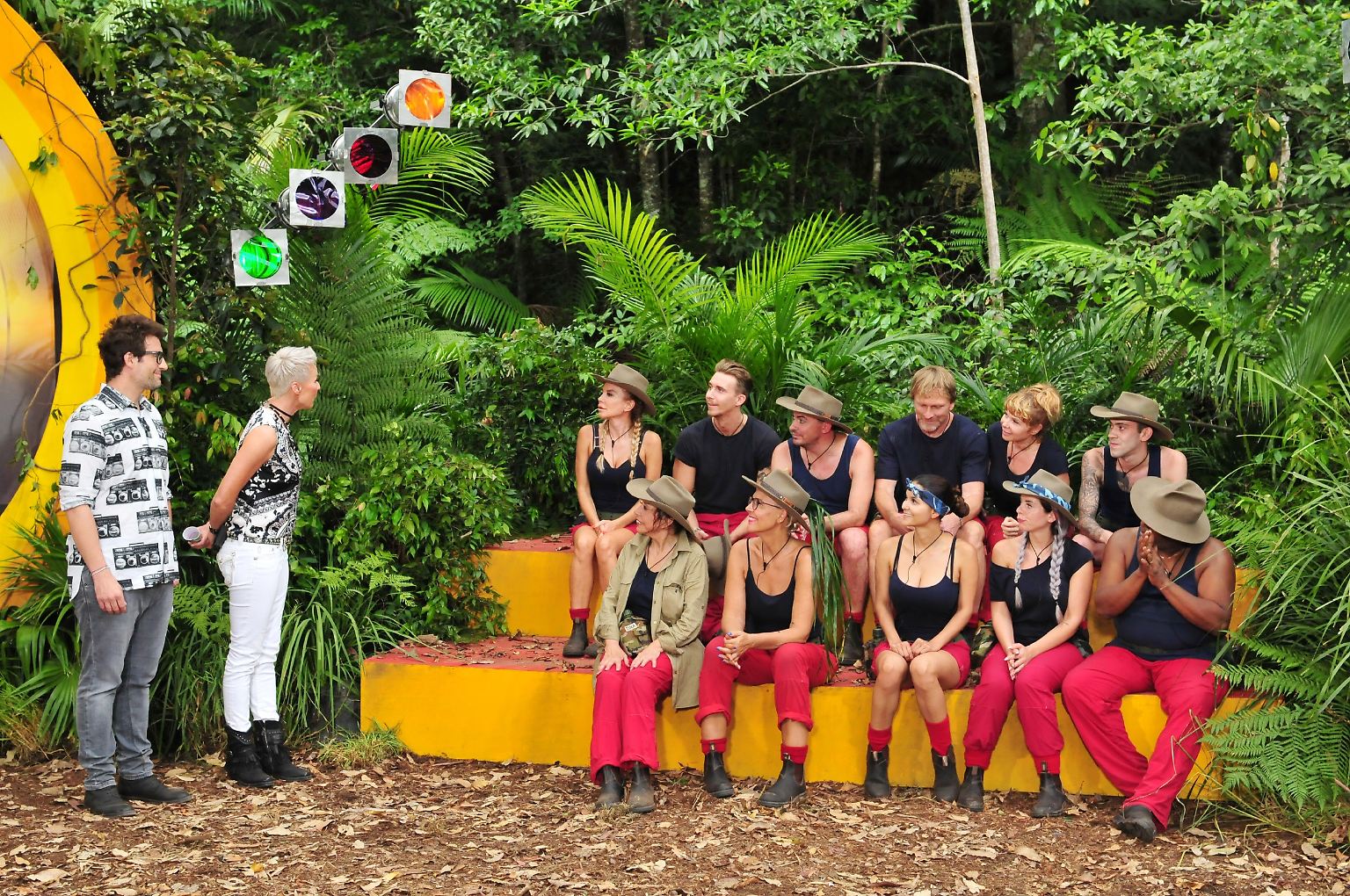 Am siebten Tag von "Ich bin ein Star, holt mich hier raus" dürfen alle Campbewohner der Prüfung "Die ultimative Schad-Show" beiwohnen, aber ... 