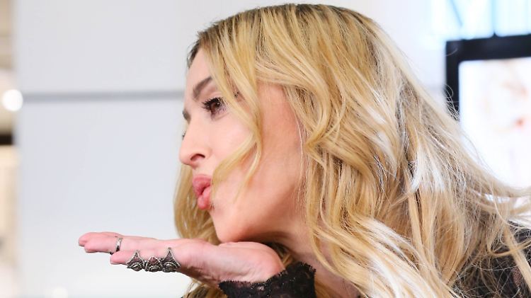 Sie ist und bleibt die Queen of Pop, aber hat sie das nötig? Madonna.