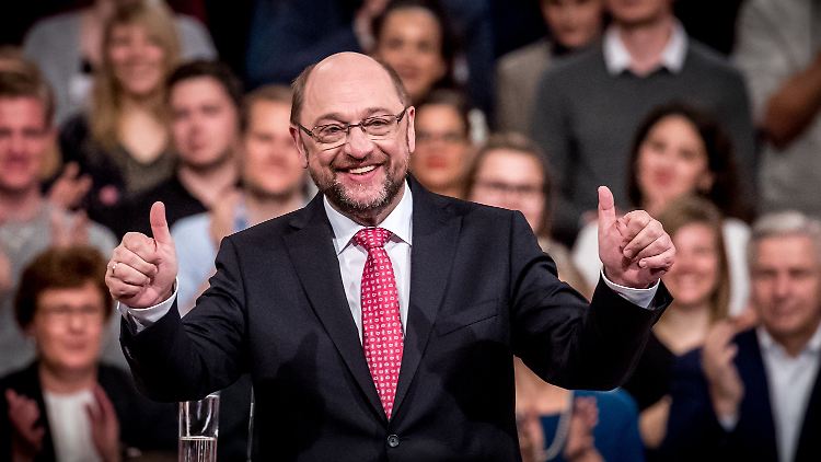 Parteikollegen hatten Schulz empfohlen, auf ein Ministeramt zu verzichten. Ob er den Rat befolgen wird?