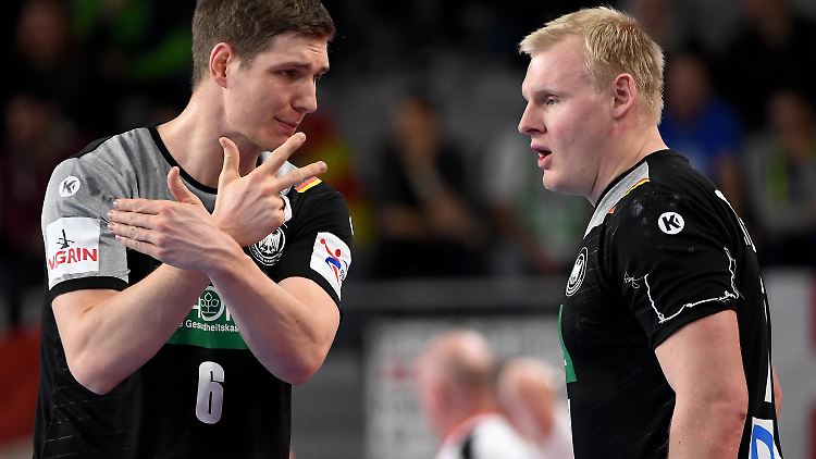 Viel Redebedarf bei den DHB-Kollegen Lemke (l.) und Wiencek (r.).