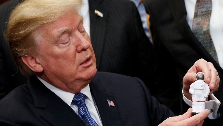 US-Präsident Trump hatte die Nasa im Dezember angewiesen, Astronauten wieder zum Mond und anschließend zum Mars zu schicken.