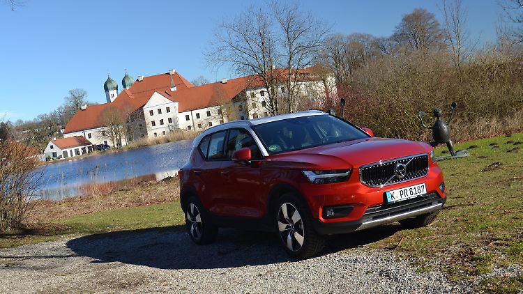 Mit dem XC40 schickt Volvo Thors kleines Hämmerchen gegen BMW X1 und Co. in Rennen.
