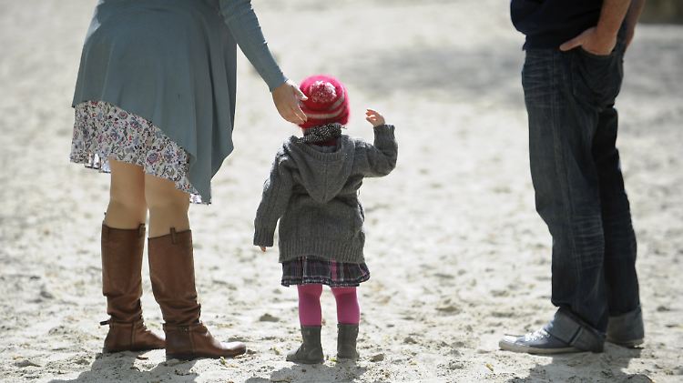 Wer sich für Kinder entscheidet, setzt sich und seine Familie einem Armutsrisiko aus.