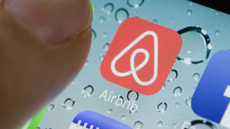 AirBnB-Unterkünfte gibt's auch zur Fußball-WM in Russland.