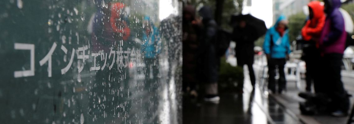 Journalisten am Tag des Kontrollbesuches bei der Krypto-Börse Coincheck in Tokio.