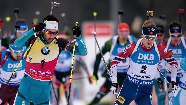 Martin Fourcade (l.) und Johannes Thingnes Bö (r.) dominieren die bisherige Saison.