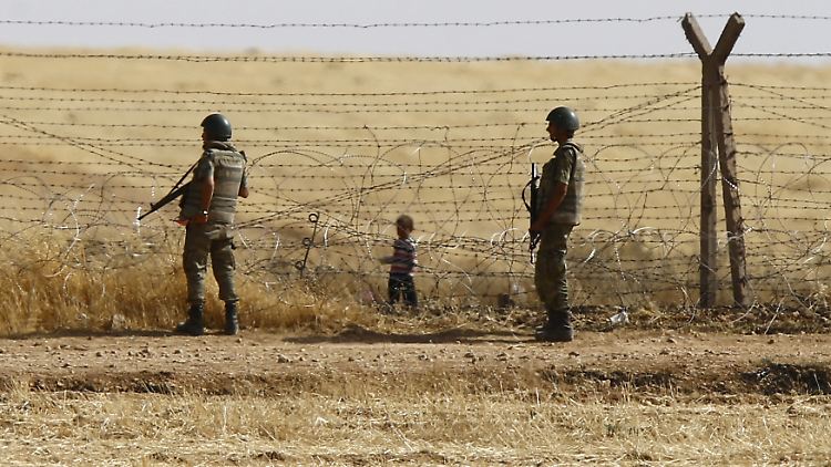 Türkische Soldaten an der türkisch-syrischen Grenze.