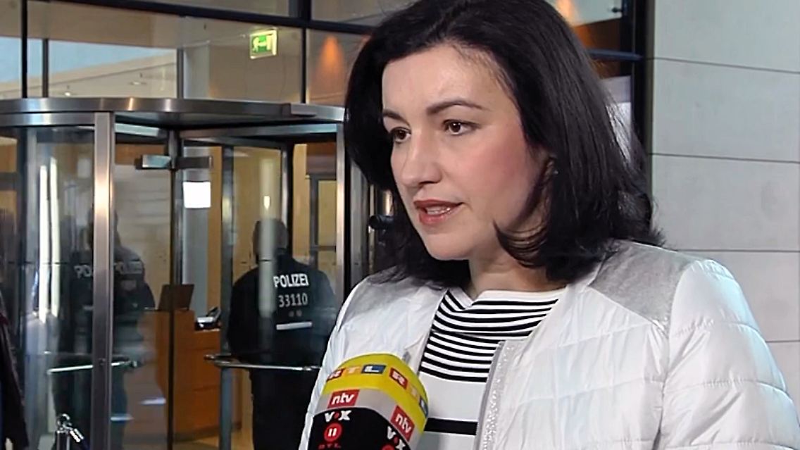 Interview_Bär.jpg