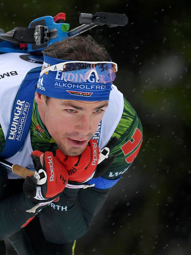 Simon Schempp schlägt sich in dieser Saison immer wieder mit Rückenschmerzen herum.