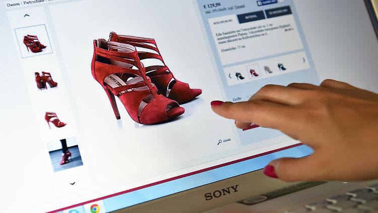 Verbraucher sollen überall in Europa online zu gleichen Konditionen einkaufen können. Unklar ist, wie die Sachen nach Hause kommen sollen.