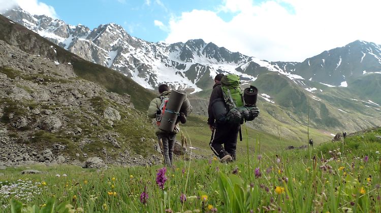 Wandern ist Simon Polsters Leidenschaft - in Georgien kann er das zur Genüge.